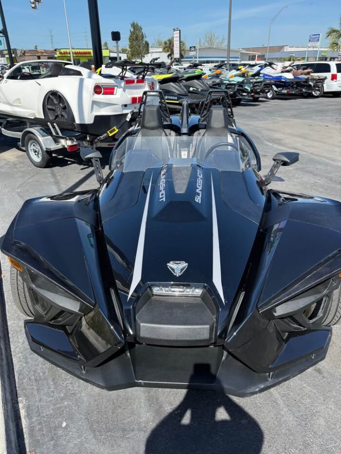 2021 Polaris slingshot sl